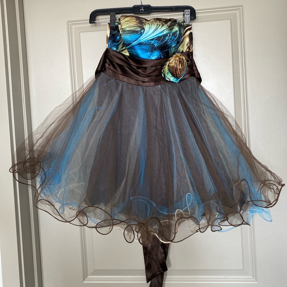 Teeze Me Strapeless Homecoming / Prom dress